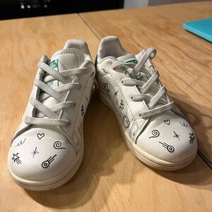 Kids Adidas Stan Smith Sneakers with Fun Patterns Size 9